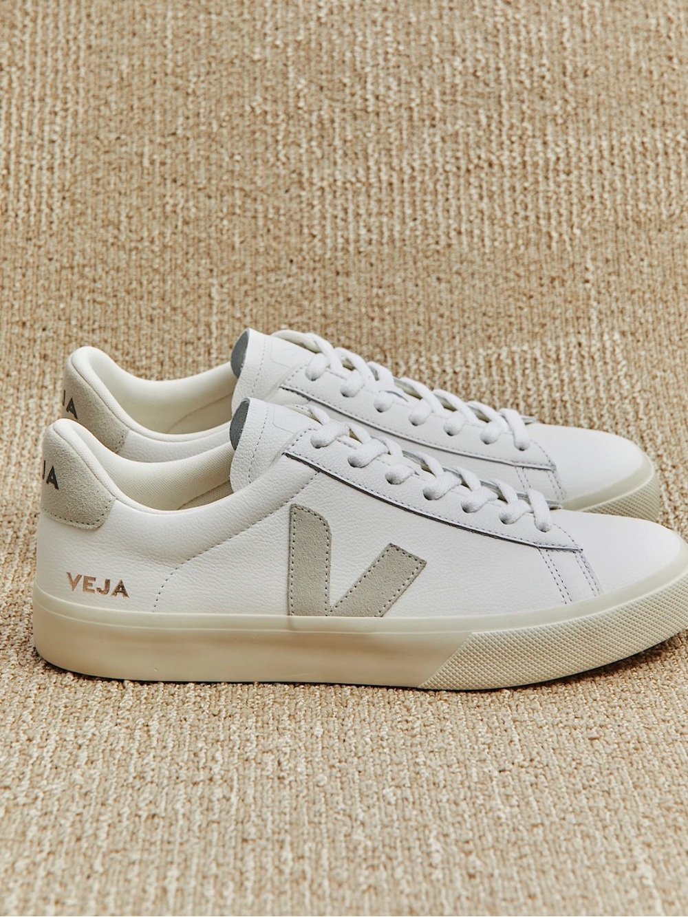Veja Campo Leather White Gray Natural. Size 8